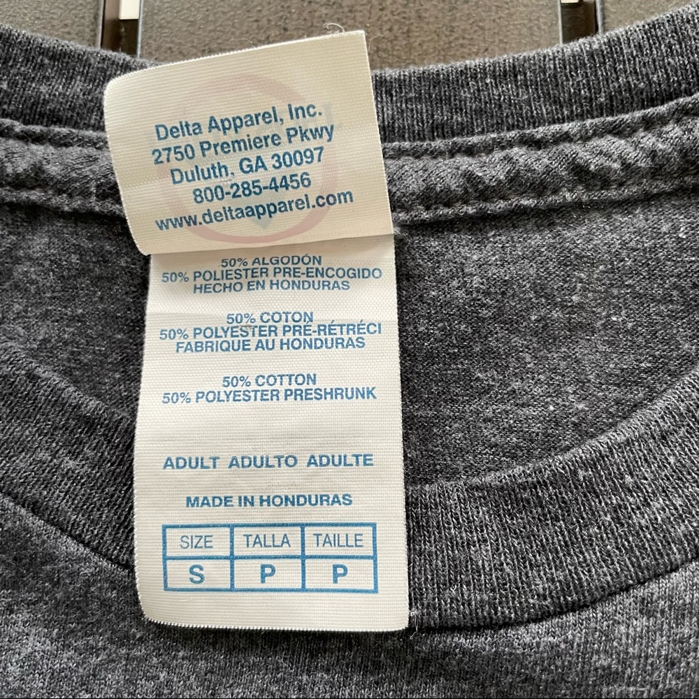⚡️FINAL PRICE⚡️Y2K RETRO DELTA SOFT DALLAS TEXAS GRAPHIC T-SHIRT!! - Picture 5 of 6